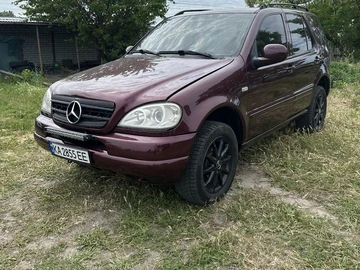Авто Mercedes Ml Серия 2000 № 8826940