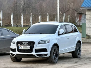 Авто Audi Q7 2013 № 8826948