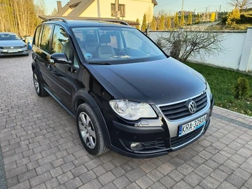 Авто Volkswagen Touran 2008 № 8826949