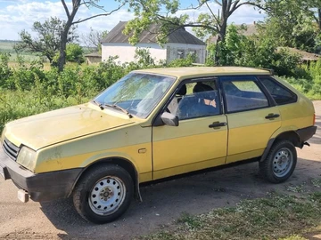 Авто ВАЗ 2109 1991 № 8827034