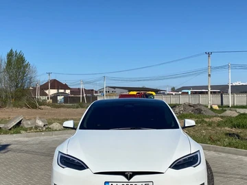 Авто Tesla Model S 2018 № 8827146