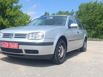 Авто Volkswagen Golf 2001 № 8827151