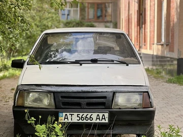Авто ВАЗ 2109 1988 № 8827242