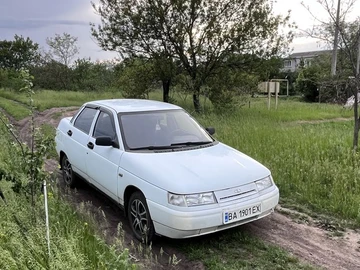 Авто ВАЗ 2110 1999 № 8827270