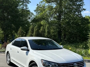 Авто Volkswagen Passat Sedan 2017 № 8827277