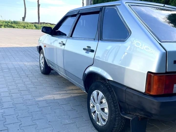 Авто ВАЗ 2109 2004 № 8827376