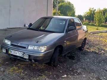 Авто ВАЗ 2110 2004 № 8827407