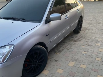 Авто Mitsubishi Lancer 2005 № 8827463