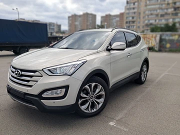 Авто Hyundai Santa Fe 2013 № 8827509