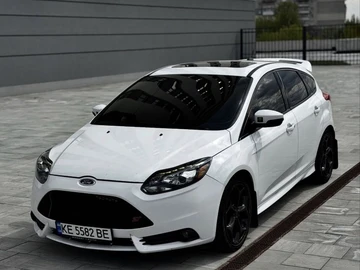 Авто Ford Focus St 2013 № 8827625