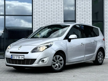 Авто Renault Scenic 2010 № 8827644