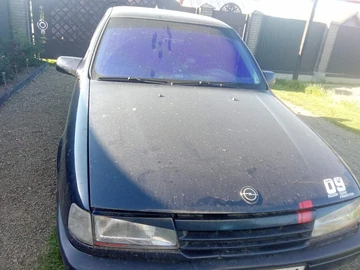 Авто Opel Vectra 1990 № 8827747