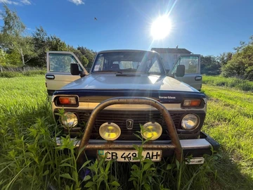 Авто ВАЗ 2121 1992 № 8827826