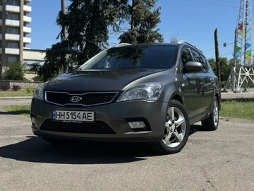 Авто KIA Cee X27 D 2010 № 8827838