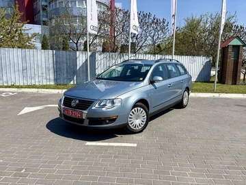 Авто Volkswagen Passat Variant 2010 № 8827945