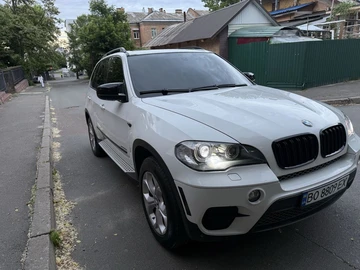 Авто BMW X5 2011 № 8827951
