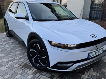 Авто Hyundai Ioniq 2023 № 8827988