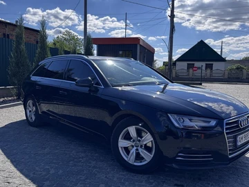 Авто Audi A4 2018 № 8828051
