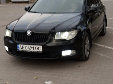 Авто Skoda Superb 2012 № 8828111