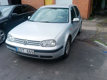 Авто Volkswagen Golf 2003 № 8828133