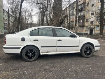 Авто Skoda Octavia 1998 № 8828213