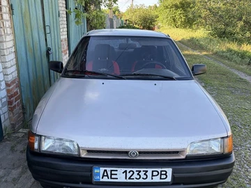 Авто Mazda 323 1999 № 8828237