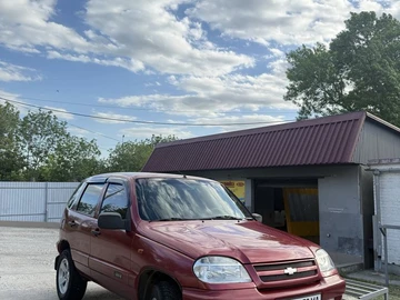 Авто Chevrolet Niva 2006 № 8828300