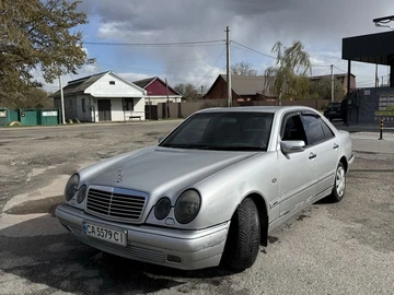 Авто Mercedes 220 1996 № 8828416