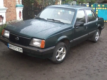 Авто Opel Ascona 1983 № 8828449