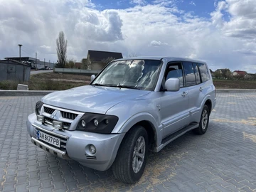 Авто Mitsubishi Pajero 2006 № 8828500