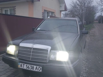 Авто Mercedes W124 1992 № 8828523