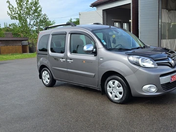 Авто Renault Kangoo Passenger 2019 № 8828529