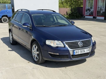 Авто Volkswagen Passat Variant 2006 № 8828602