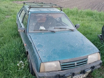 Авто ВАЗ 2109 1997 № 8828614