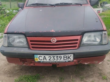 Авто Opel Ascona 1988 № 8828652