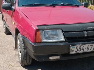 Авто ВАЗ 2109 1992 № 8828663