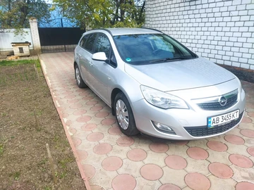 Авто Opel Astra 2012 № 8828712
