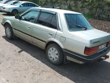 Авто Mazda 323 1987 № 8828889