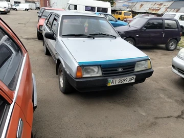 Авто ВАЗ 2109 2003 № 8828941