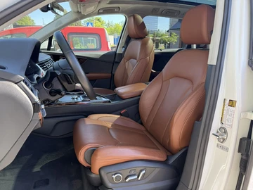 Авто Audi Q7 2018 № 8828964