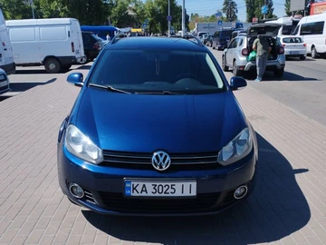 Авто Volkswagen Golf 2010 № 8828973
