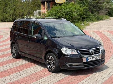 Авто Volkswagen Touran 2008 № 8828983