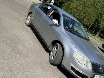Авто Volkswagen Passat Sedan 2005 № 8829065