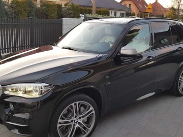 Авто BMW X5 2018 № 8829100