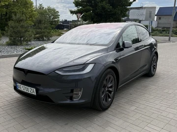 Авто Tesla Model X 2019 № 8829109