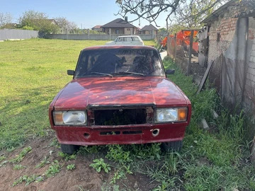 Авто ВАЗ 2107 1990 № 8829165