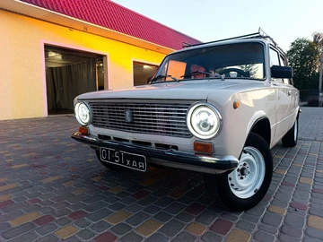 Авто ВАЗ 2101 1977 № 8829207