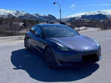 Авто Tesla Model 3 2023 № 8829220
