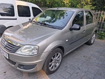 Авто Renault Logan 2010 № 8829339