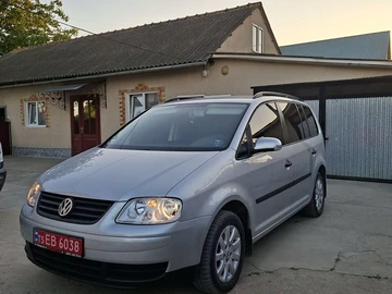 Авто Volkswagen Touran 2003 № 8829452